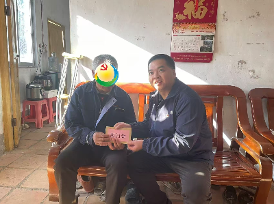 走访慰问困难群众 (2).jpg